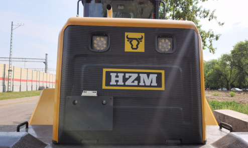 Фронтальный погрузчик HZM XC300 PRO