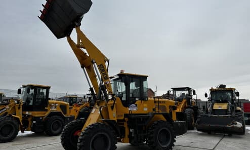 Фронтальный погрузчик HZM XC300