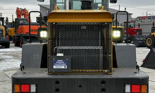 Фронтальный погрузчик HZM XC300